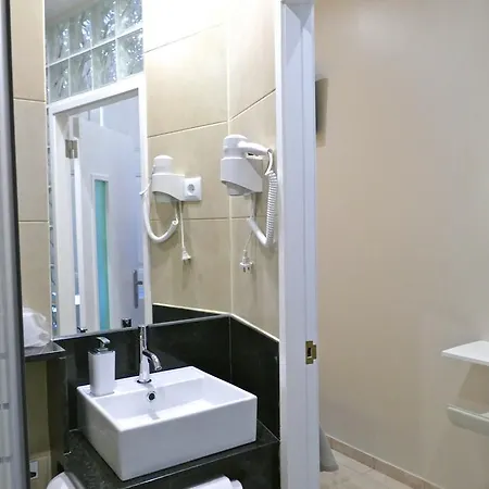 Sao Filipe 3* Φάρο